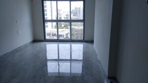 Room in 3 BHK Apartment at Platinum Heights Mumbai, Andheri West – for Sale