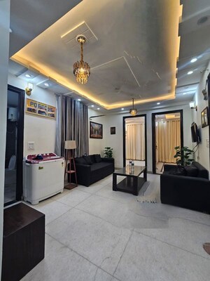 Living Room in 2 BHK Builder Floor at Auram Floor, South City 2 – for Rent