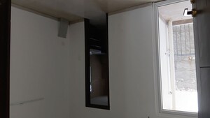 Room in 3.5 BHK Apartment at Smart World Orchard, Sector 61 – for Rent