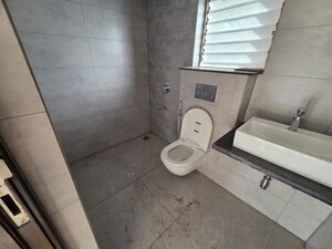 Bathroom in 2 BHK Apartment at Mahindra Alcove, Chandivali – for Rent