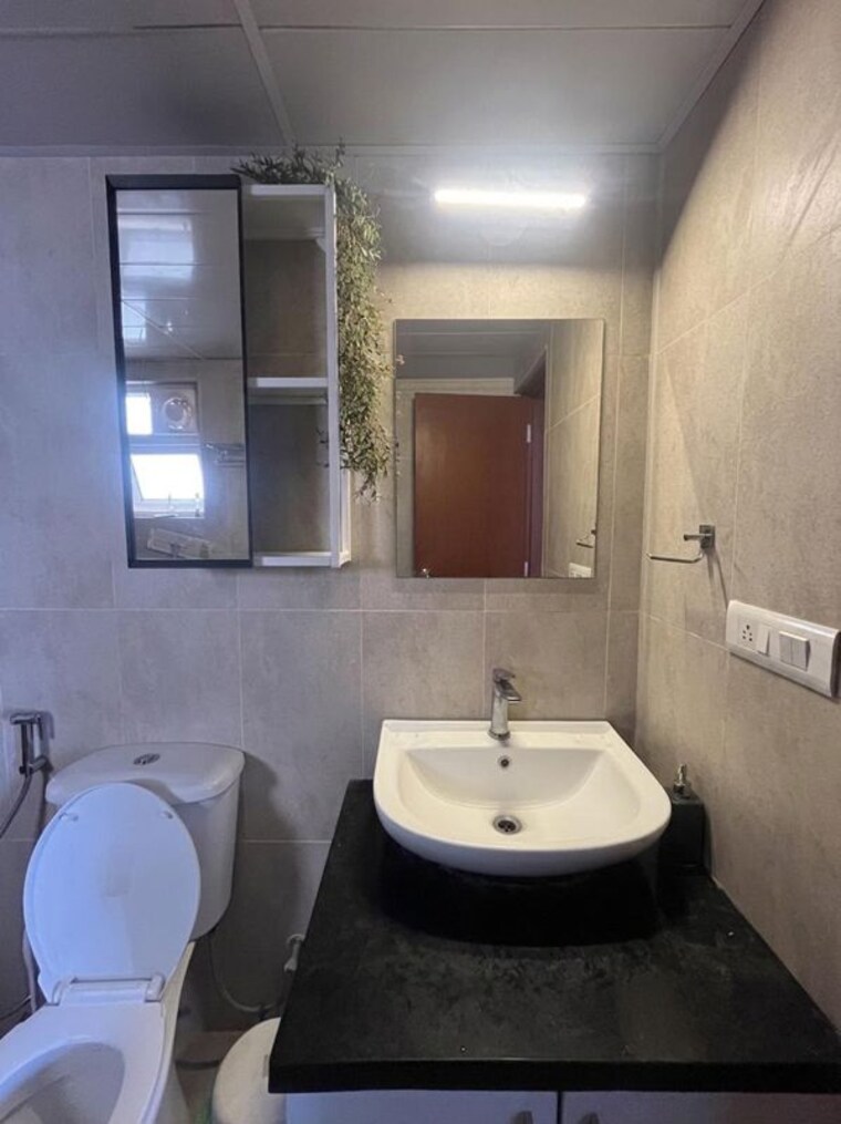 Bathroom, prestige-royale-gardens 2 Bedroom 1290 Sq.Ft. Apartment In Gantiganahalli Bangalore 10473806