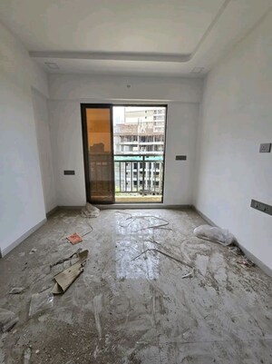 1 BHK Apartment For Sale in Crystal Amin Heritage, Nalasopara West