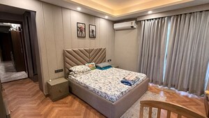 Bedroom in 3 BHK Builder Floor at Auram Floor, South City 2 – for Rent