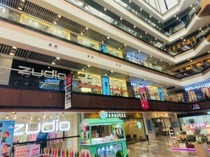  Shop – Exterior View View at Adihm Ithums Galleria, Alpha Ii Greater Noida - for Sale