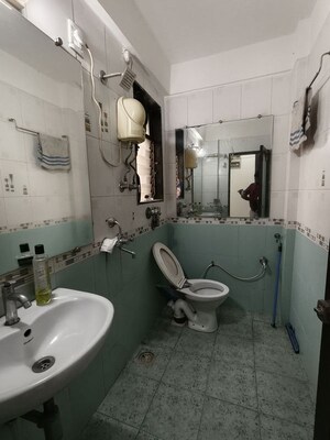 Washroom in 2 BHK Apartment at Sadguru Complex I, Goregaon East – for Rent