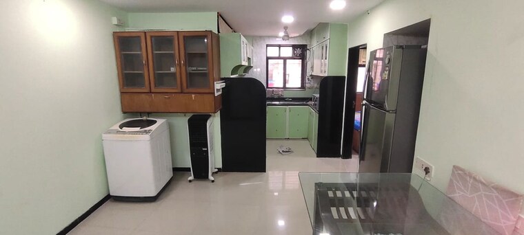Living Room, india-house-cumbala-hill 2 Bedroom 780 Sq.Ft. Apartment In Cumbala Hill Mumbai 10473853