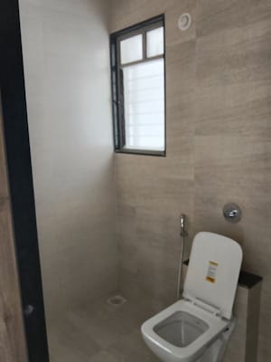 Bathroom in 2 BHK Apartment at Choice QUE 914, Keshav Nagar – for Rent