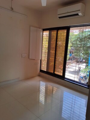 Bedroom in 1 BHK Apartment at Matanpur Nagar – for Rent