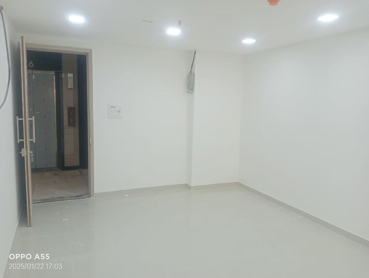 Room, wadhwa-the-gateway Commercial Office Space 450 Sq.Ft. In Mulund West Mumbai 10473955