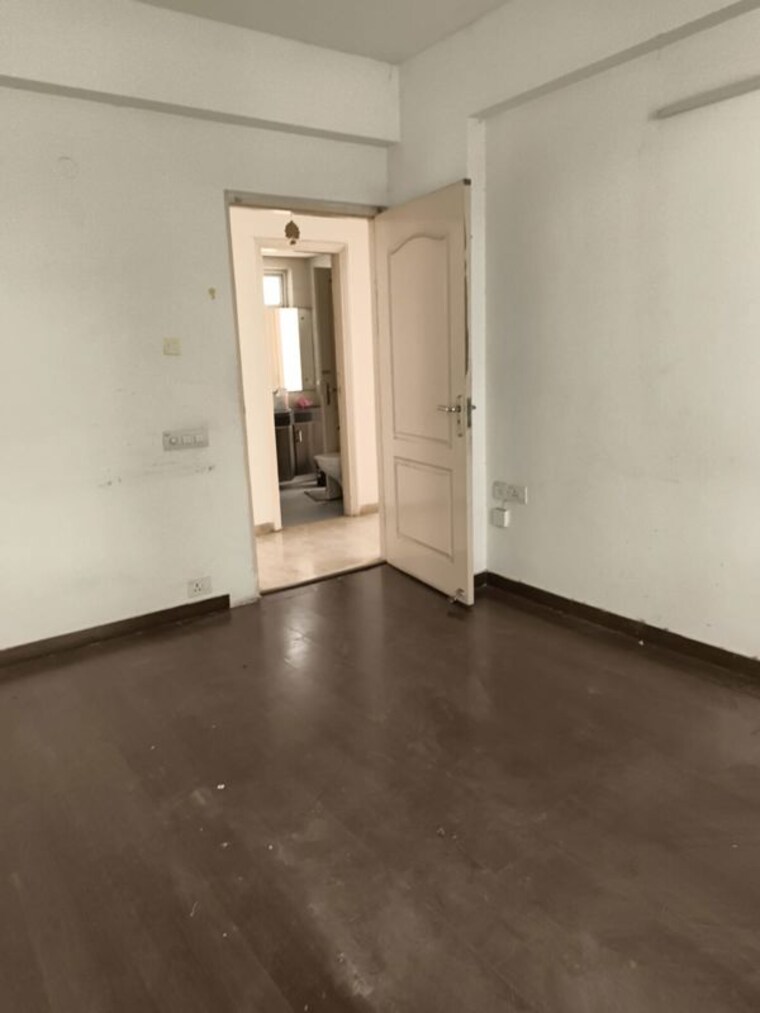 Room, bestech-park-view-spa-next 3.5 Bedroom 1935 Sq.Ft. Apartment In Sector 67 Gurgaon 10473966