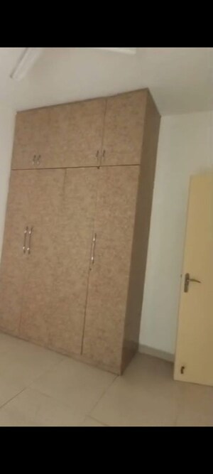 Furnished Amenities in 2 BHK Apartment at Vatika City Homes, Sector 83 – for Rent