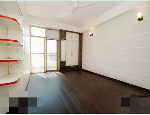 Room in 2 BHK Apartment at Ajnara Gen X, Dundahera – for Sale