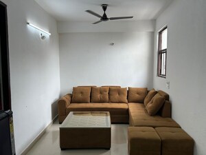 Living Room in 1 BHK Apartment at Sainik Farm – for Rent