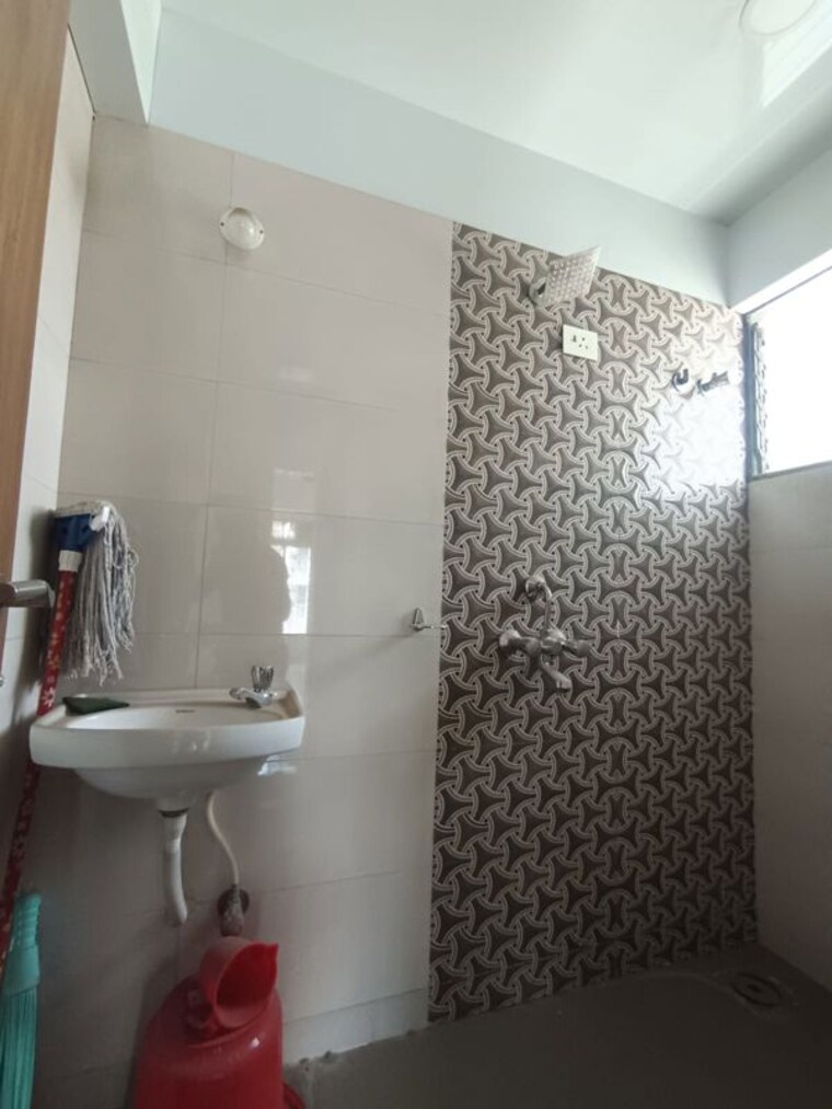 Bathroom, asmi-garden 1 Bedroom 470 Sq.Ft. Apartment In Chembur Mumbai 10474121