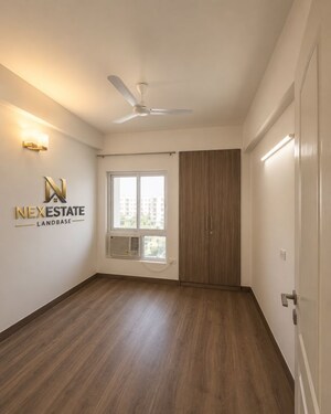 Room in 2.5 BHK Apartment at Silverglades The Melia, Sohna Sector 35 – for Rent