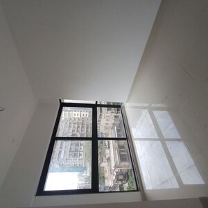 Hall in 1 BHK Apartment at Park Apartment, Dadar West – for Sale