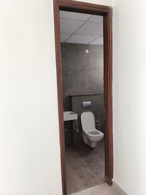 Bathroom in 3 BHK Apartment at Malwa Escon Primera, International Airport Road – for Rent