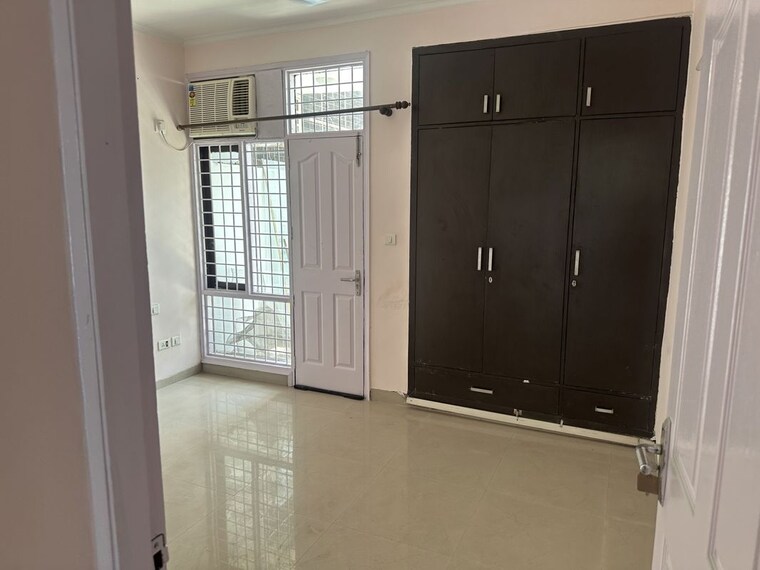 Room, sushant lok iii 3.5 Bedroom 1465 Sq.Ft. Builder Floor In Sushant Lok Iii Gurgaon 10474225