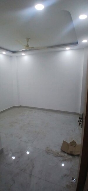 2 BHK Builder Floor For Rent in Govindpuri