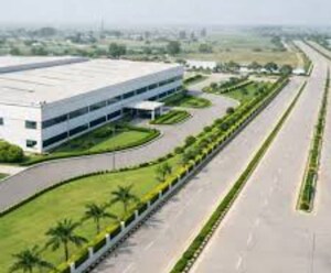  Warehouse For Rent in Chittaranjan Park