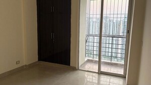 Room in 2 BHK Apartment at Jaypee Greens AMAN II, Sector 151 – for Sale