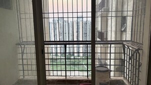 Room in 2 BHK Apartment at Jaypee Greens AMAN II, Sector 151 – for Sale