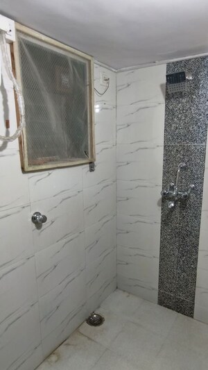 Bathroom in 1 BHK Apartment at Thane West – for Sale