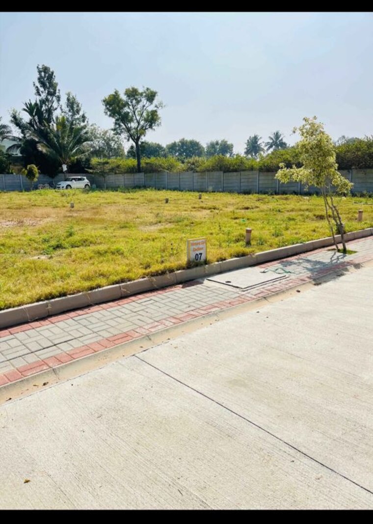 Garden, hebbur  1300 Sq.Ft. Plot In Hebbur Tumkur 10474324