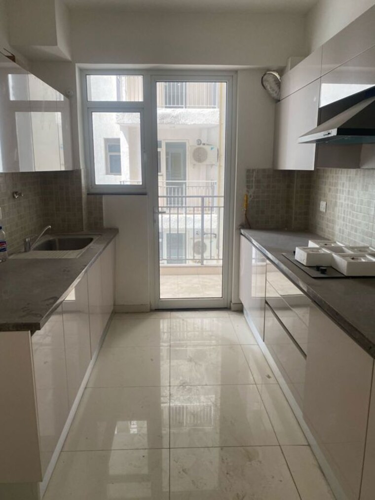 Kitchen, godrej-woods 3 Bedroom 2088 Sq.Ft. Apartment In Sector 43 Noida 10474369