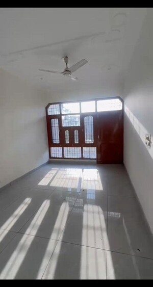 Hall in 3 BHK Independent House at Sector 21 – for Rent