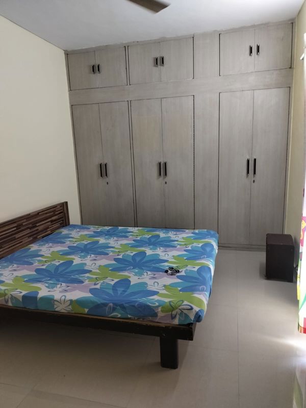 2 BHK + Pooja Room 1250 Sq.Ft. Apartment in Damodar Complex