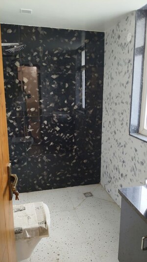Bathroom in 3 BHK Builder Floor at BPTP District 3, Sector 85 – for Sale