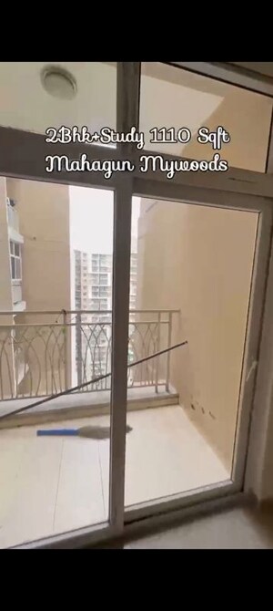 Room in  Apartment at Mahagun My Woods, Sector 16c Greater Noida – for Sale