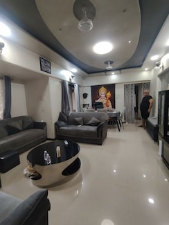 2 BHK + Study Room Apartment For Rent in Kailash Tower Owale