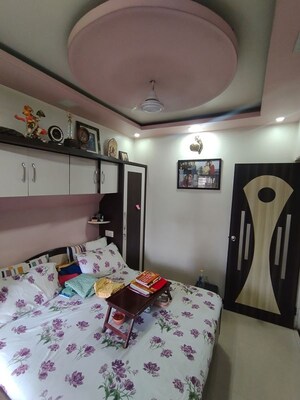 Bedroom in 2 BHK Apartment at Kailash Tower Owale, Owale – for Rent