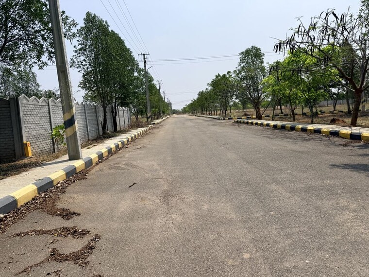 Garden, cbc-cosmopolis  240 Sq.Yd. Plot In Mirkhanpet Hyderabad 10474419