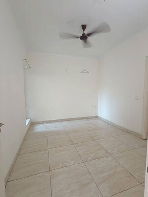 Room in 2 BHK Apartment at Stellar One, Sector 1 Greater Noida – for Rent