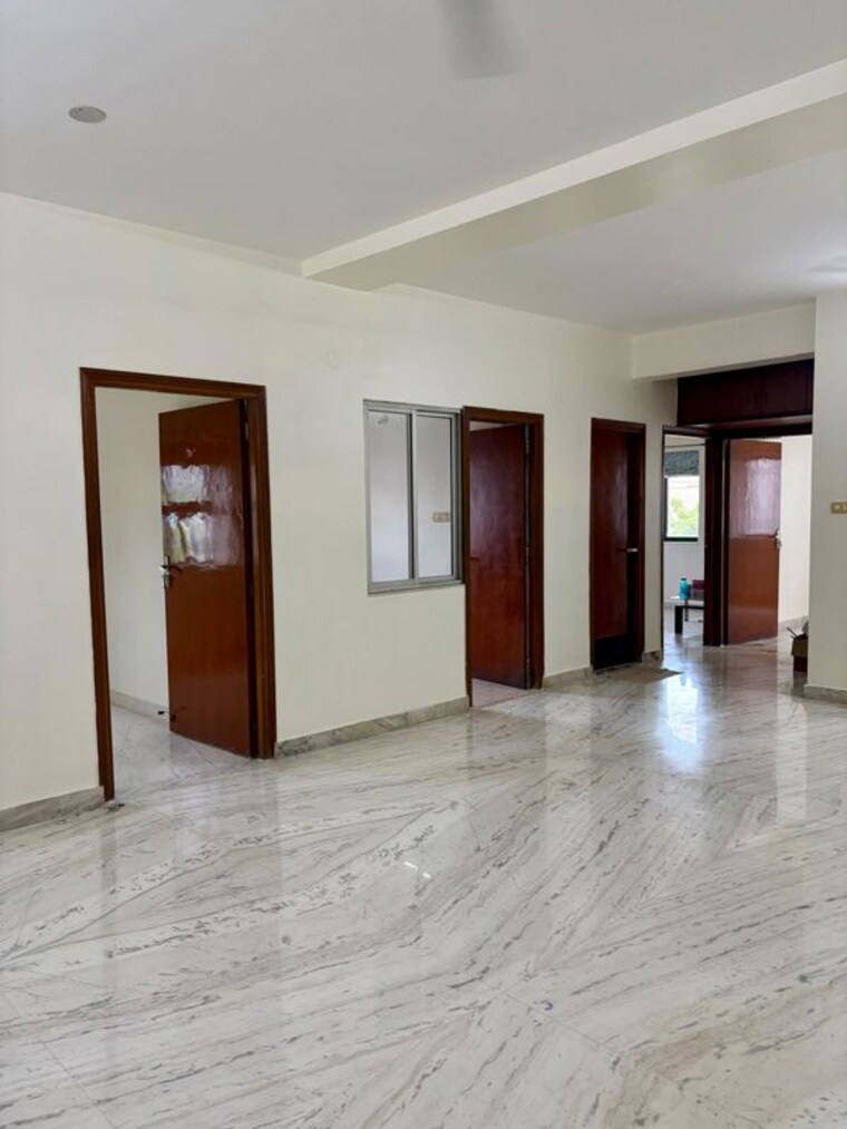 undefined, purti-seasons 3 Bedroom 1361 Sq.Ft. Apartment In New Alipore Kolkata 10474456