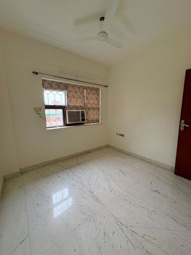 Room, purti-seasons 3 Bedroom 1361 Sq.Ft. Apartment In New Alipore Kolkata 10474456