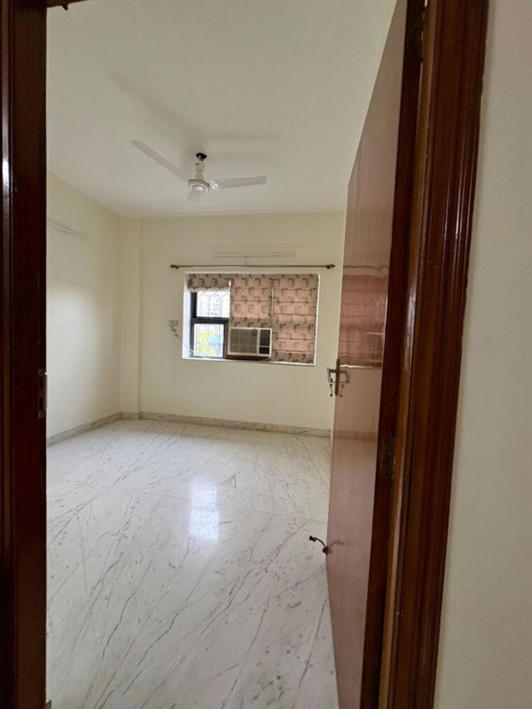 Room, purti-seasons 3 Bedroom 1361 Sq.Ft. Apartment In New Alipore Kolkata 10474456