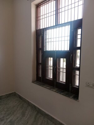 Room in 3.5 BHK Independent House at Huda – for Rent