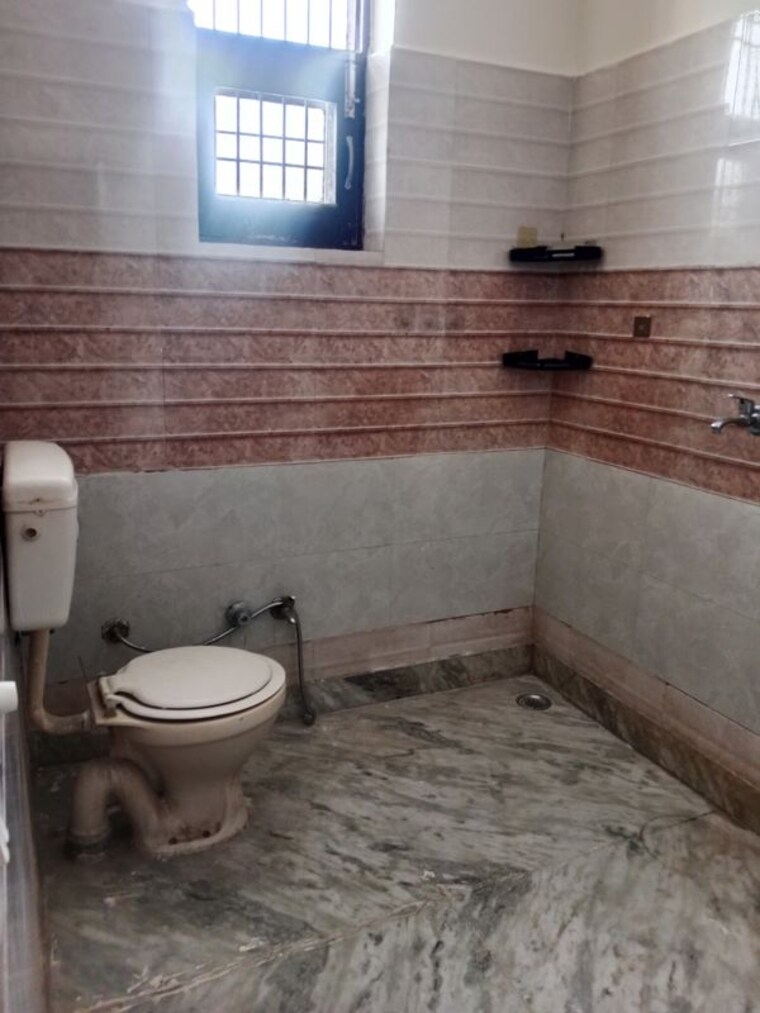 Bathroom, huda 3.5 Bedroom 1836 Sq.Ft. Independent House In Huda Panipat 10474465