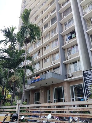 2 BHK Apartment For Sale in Parinee Adney, Borivali West