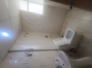 Bathroom in  Apartment at Earthcon Casa Grande II, Chi V Greater Noida – for Sale