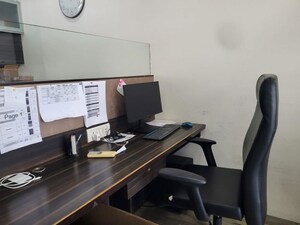  Office Space For Rent in Prabhadevi