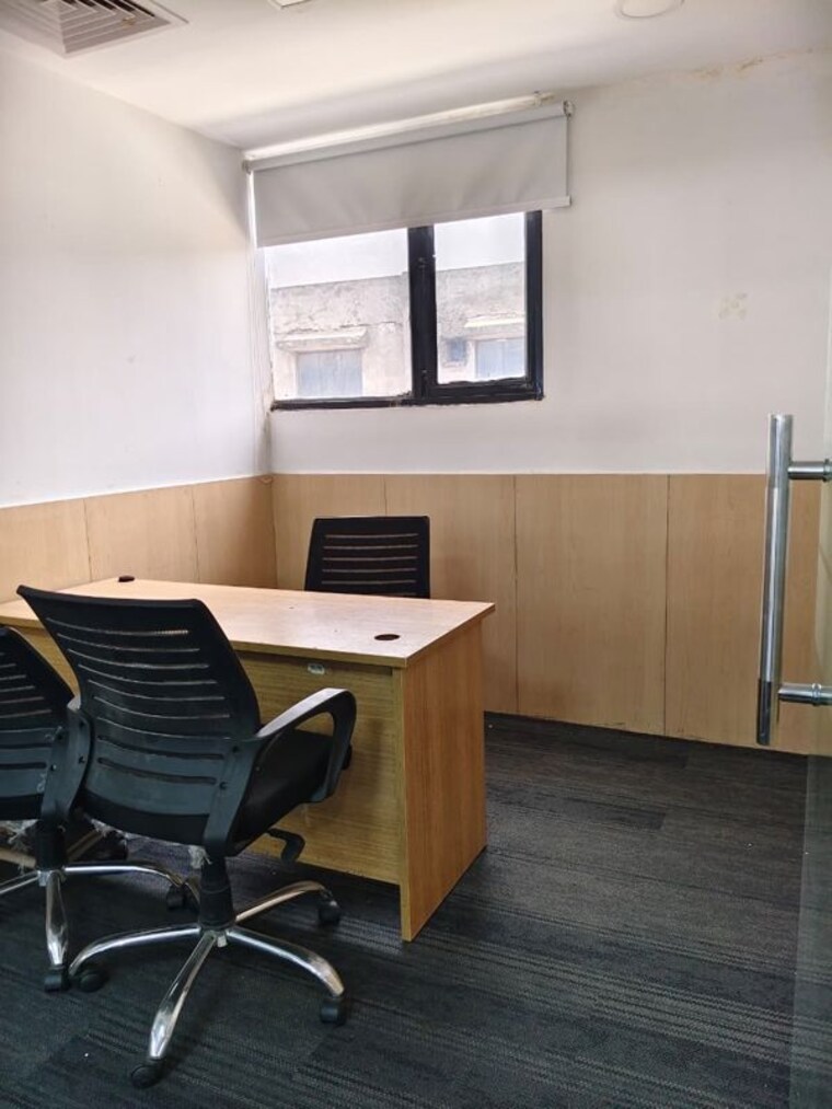 Team Area, sector 63 Commercial Office Space 10500 Sq.Ft. In Sector 63 Noida 10474317