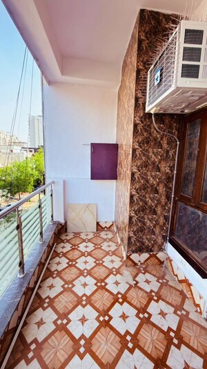Balcony in 2 BHK Builder Floor at Mayur Vihar 1 – for Rent