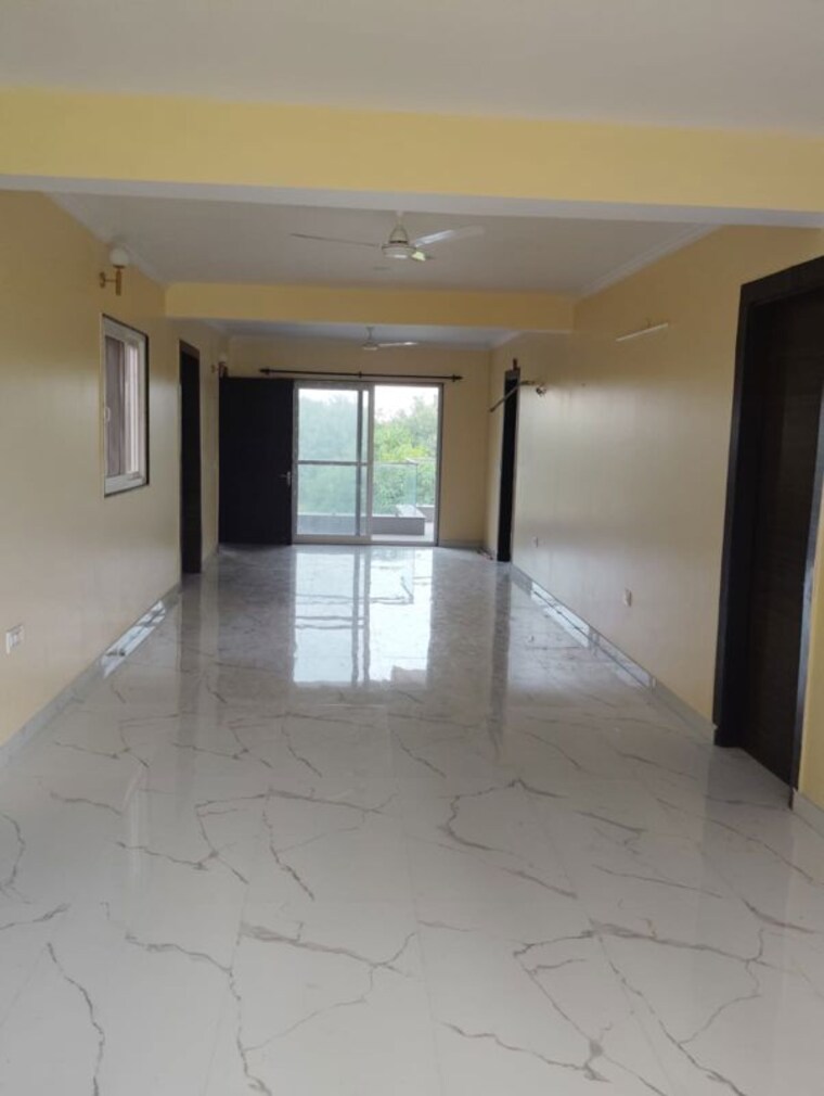 Room, experion-the-westerlies-plots 3 Bedroom 3100 Sq.Ft. Builder Floor In Sector 108 Gurgaon 10474593