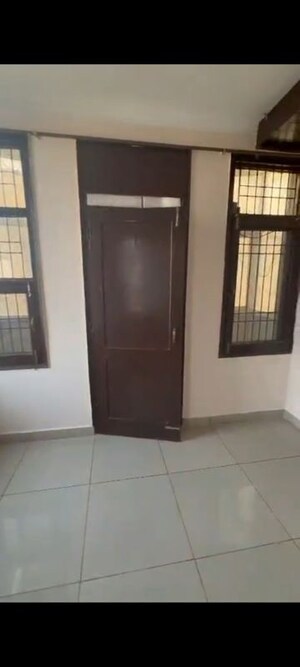 Room in 3 BHK Apartment at Preet Colony – for Sale