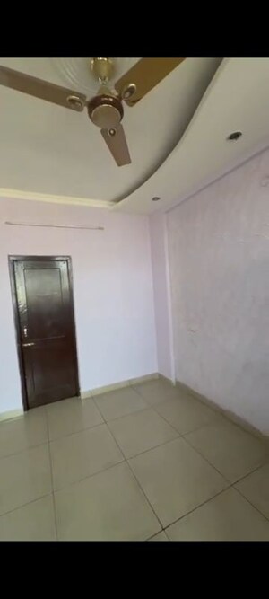Room in 3 BHK Apartment at Preet Colony – for Sale